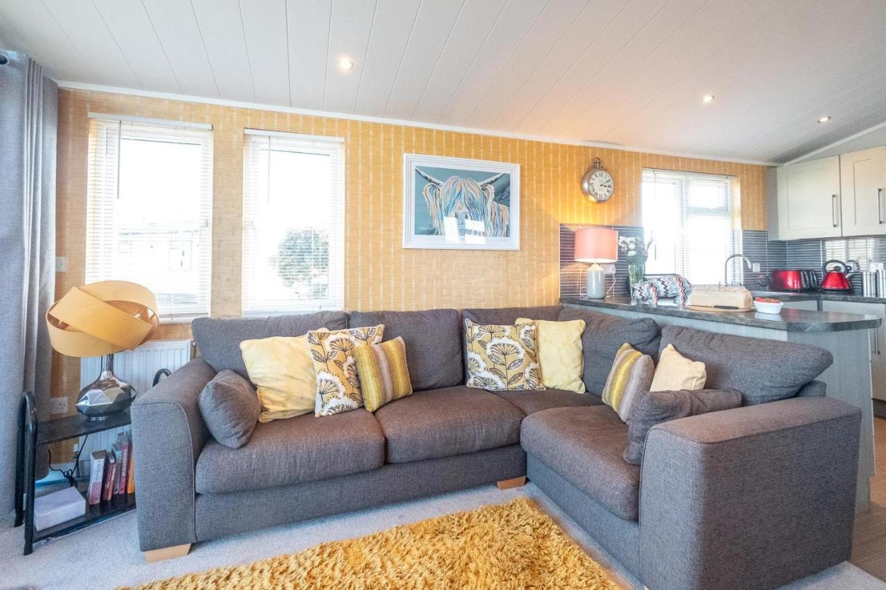 Chelsea Lodge - Aldeburgh Coastal Cottages Sizewell Bagian luar foto